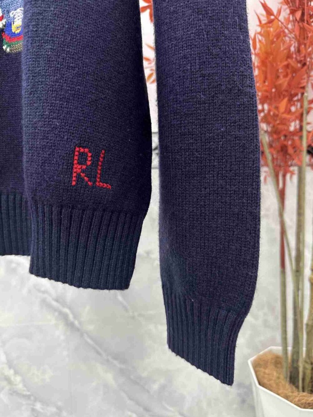 Polo Ralph Lauren Iconic Bear Graphic Knit Sweater - Picture 5 of 6